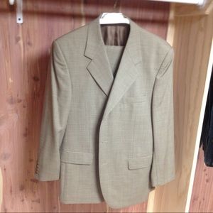 Canaletti 100% wool Suit